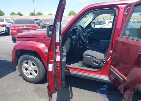 2012 Jeep Liberty Sport z USA, uszkodzony, nr VIN 1C4PJMAK3CW173547